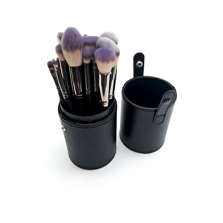 15-Piece Make Up Brush Set with Black Cylinder Case 15-Piece Make Up Brush Set with Black Cylinder Case